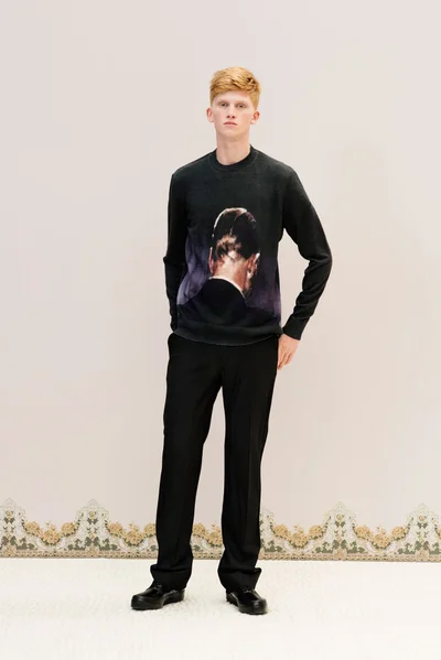 Look 29
